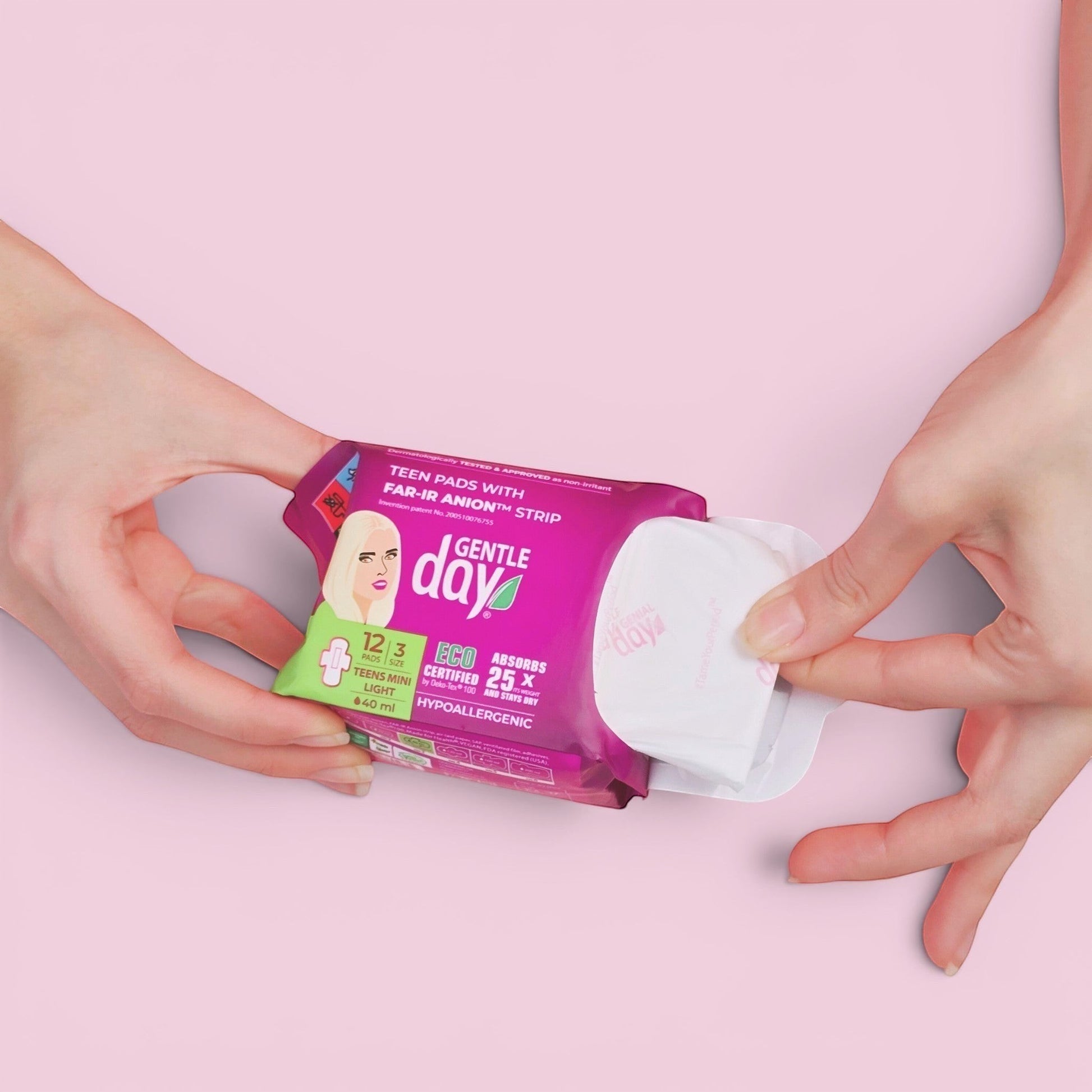 Gentle Day in South Africa Organic Light Flow Teen Pads, 12 individually wrapped pads, 200mm length, 40ml absorbency, hypoallergenic.
